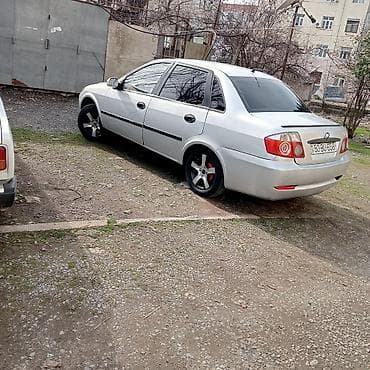 turbo az islenmis avtomobiller: LIFAN Breez (520): 1.6 l | Sedan — 2