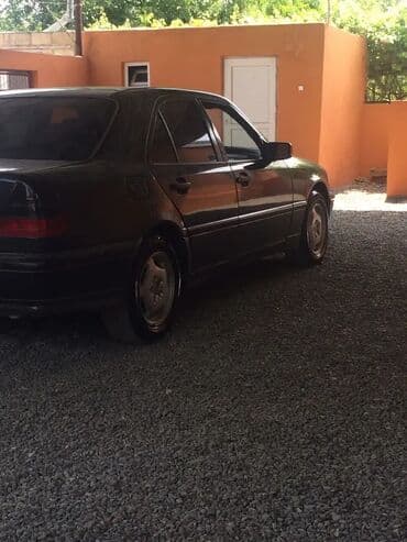 maşın qoşqu: Mercedes-Benz 280: 2.8 l | 1994 il Sedan — 7