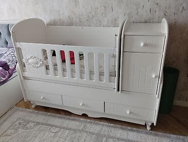 Oğlan və qız üçün, Beşik, Matras ilə