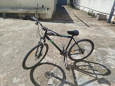 enduro velosiped: Şəhər/dağ tipli velosiped – 29” təkərlər - Geniş, yüngül çərçivə: düz — 2