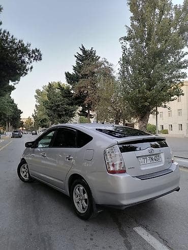 ford transit bufer: Toyota Prius: 1.5 l | 2007 il Hetçbek — 3