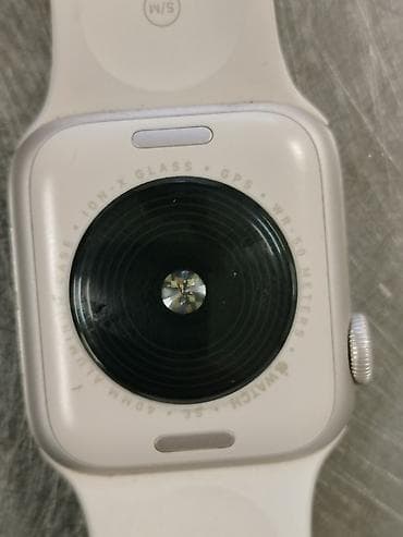 Smart saatlar: Apple Watch SE (40mm) — GPS, Alüminium gövdə, Ion‑X şüşə, WR 50 meters — 3