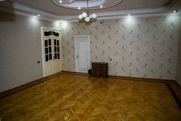 бина аз аренда квартир: 🔥🔥İŞ ADAMLARI ÜÇÜN ƏLA FÜRSƏT!!!Obyekt Icarəyə verilir🔥🔥 📍 Gənclik — 8