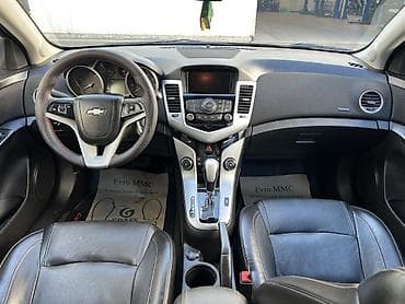 larzon disk: Chevrolet Cruze: 1.4 l | 2015 il 232125 km Sedan — 8