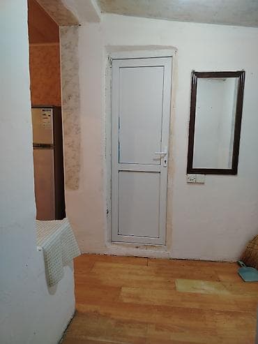 əmlak satışı saytları: 1 otaqlı mənzil – mətbəx-studiya planı Xüsusiyyətlər: - Geniş mətbəx — 6