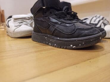 ag jaket: Uşaq ayaqqabıları dəsti - 4 cüt ayaqqabı bir yerdə cəmi 10 azn - — 2