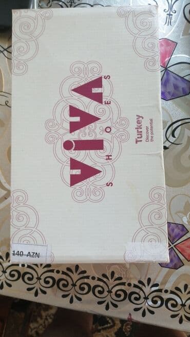 женские босоножки на танкетке: Ölçü: 40, İşlənmiş — 5