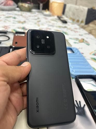 lg g3 ekran: Xiaomi 14, 
 İki sim kartlı — 2