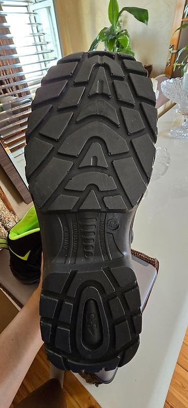 lak botinkalar: Botinkalar — 2