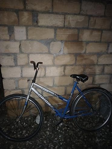 bmx velosipet: İşlənmiş Şəhər velosipedi 28", sürətlərin sayı: 1, Ünvandan götürmə — 1