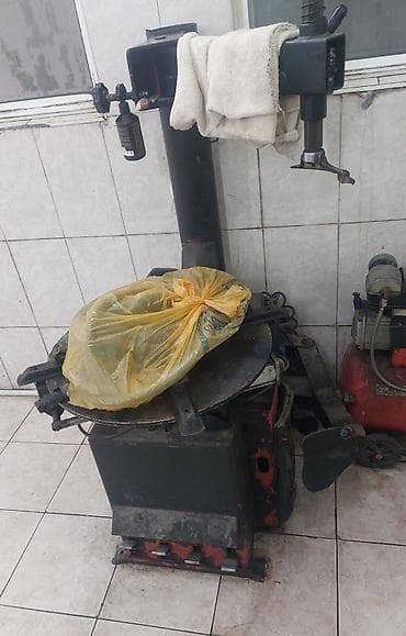 Автосервисное оборудование: Təkər servisi avadanlıqları satılır – komplekt Tərkibi: - Kompüterli — 5