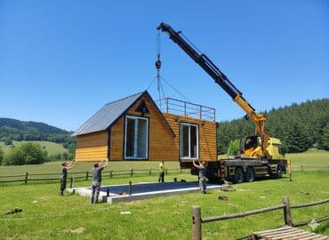 taxta navesler: Taxta karkaslı modul ev – hazır montajlı Məhsulun təsviri: - Fabrikdə — 2