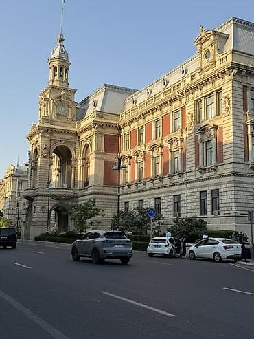 şeki: İCARƏYƏ GÜNLÜK/FOTOSESSİYA ÜÇÜN MƏKAN – ŞƏHƏR MƏRKƏZİ - Bakı — 1