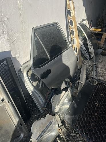 w203 ehtiyat hisseleri: Tofaş üçün ehtiyat hissələri – komplekt Satılır: - Ön və arxa asqı — 5