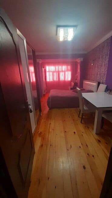 ipotekada olan evlerin satisi: Bakı, Əhmədli, 3 otaqlı, Köhnə tikili, m. Əhmədli, 82 kv. m — 3