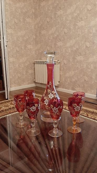 Quruducular: Rəng - Qırmızı, Şüşə, 1 — 1