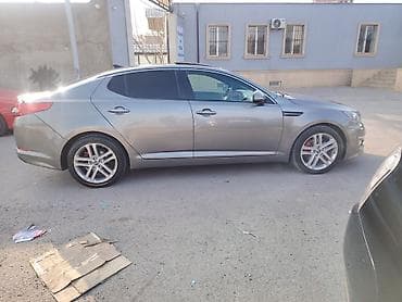 bmw e 80: Kia Optima: 2 l | 2012 il Sedan — 3