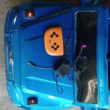 qiz usaq geyimleri: Uşaq üçün elektrikli minik maşını – G55 AMG stili, mavi rəng — 5