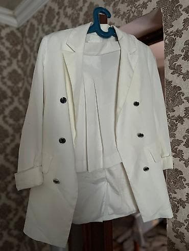 Bershka qadın dəst - Rəng: ağ/ekru - Ölçü: XS (EUR XS / USA XS / MEX — 3