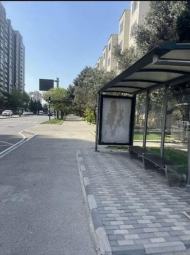 binə 117: İcarəyə obyekt – şəhərin mərkəzi küçələrindən birində, geniş piyada — 2