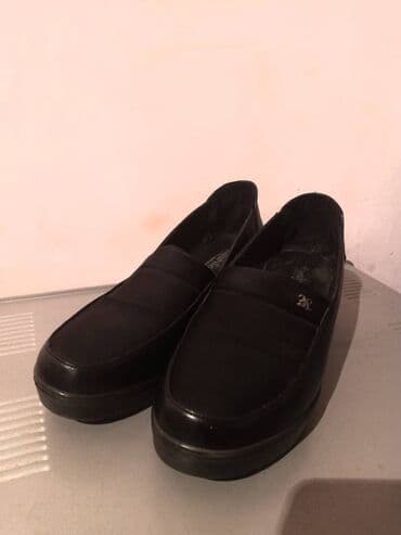 ayaqqabıları 41: Elle, Ölçü: 41, rəng - Qara, İşlənmiş — 2