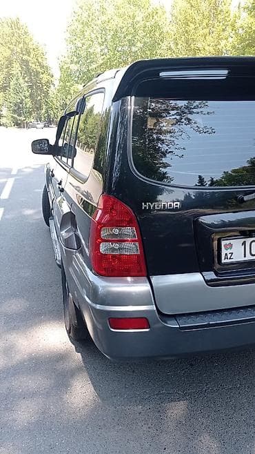 ford tranzit 2000: Hyundai Terracan: 2.9 l | 2005 il Sedan — 3