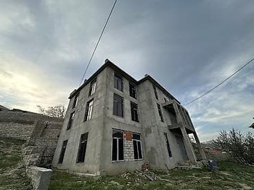 Köhnə Günəşli 12 otaq, 1000 kv. m, Təmirsiz