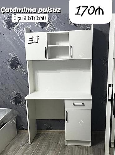 Ağ rəngli funksional iş masası və üst dolablı modul. Xüsusiyyətlər: -
