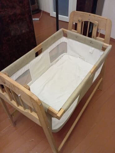 Oğlan və qız üçün, İşlənmiş, Dördbucaq, Beşik, Dəst ilə, Matras ilə, Yellənmə mexanizm ilə