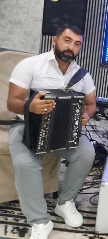 kombi ustasi sumqayit: Salam Allah Alana Satana xeyir Versin cox tecili pul lazimdir satilir — 1