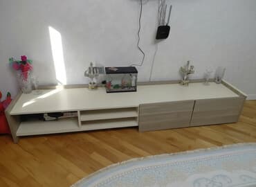 İşlənmiş, Düz TV altlığı, Polkalı lalafo.az -da İşlənmiş, Düz TV altlığı, Polkalı