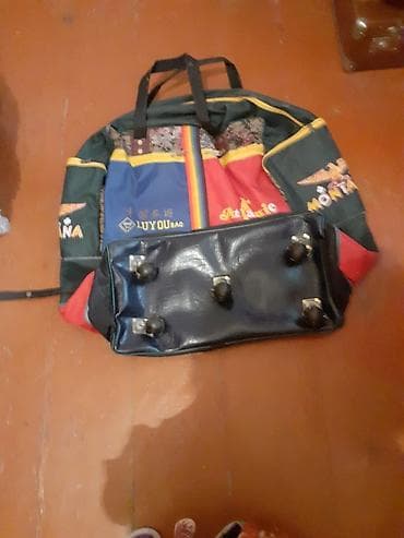 Böyuk simka sakvoyaş az işlenib cox boyik möhkemdi tekerlidi Gençede