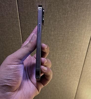 ipad 14 pro: IPhone 14 Pro, 256 GB, Deep Purple, Zəmanət, Simsiz şarj, Face ID — 2
