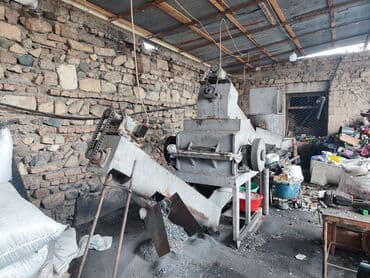 распиловочный станок в бишкеке: Satılır dəst drabilka 1) drabilka 2) aqramer 3) şnek aqramerden — 4