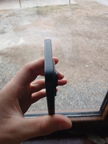 телефон fly 5: IPhone 15, 128 ГБ, Черный, Беспроводная зарядка — 5