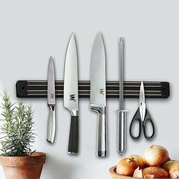 Bıçaqlar üçün maqnit
Ölçü:50 sm 5 azn
 33 sm 3 azn