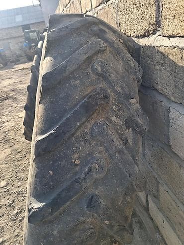 Ehtiyat hissələri: Kənd təsərrüfatı texnikası üçün təkər cütü. - Növ: arxa traktor — 2