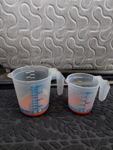 Mətbəx aksesuarları: Ölçü qrafinləri dəsti – şəffaf plastik, tutacaqlı və tökmə ağızlı - — 26