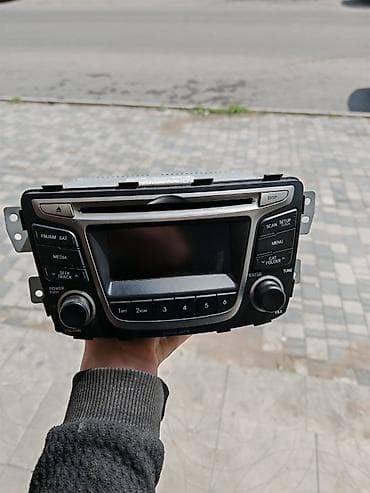 aux kabel iphone: Hyundai orijinal multimedia/radio başlığı Uyğunluq: - Hyundai — 1