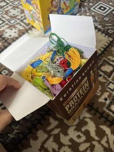 toxunma sap: Müxtəlif rənglərdə olan sap dəsti toxuculuq, tikmə və digər əl işləri — 1