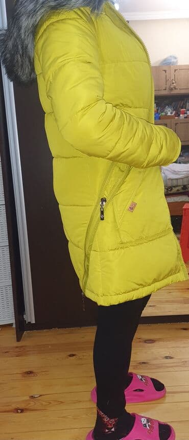 женские спортивные костюмы на флисе: В идеальном состоянии!Размер S . 40 ман.Не звонить,писать на ватсап — 2