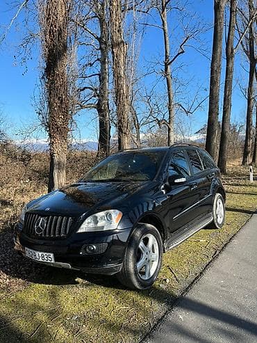 Yağlar və avtokimyəvi maddələr: Mercedes-Benz M-Class (W164) krossover/SUV - Kuzov: qara rəng, 5 — 2