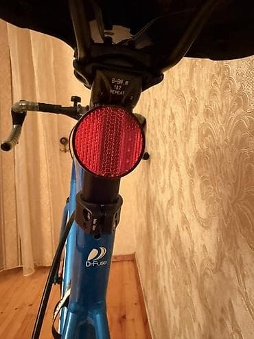 velosiped satilir: Giant yol velosipedi – yüngül və sürətli aeroqrafik dizaynlı, mavi — 6