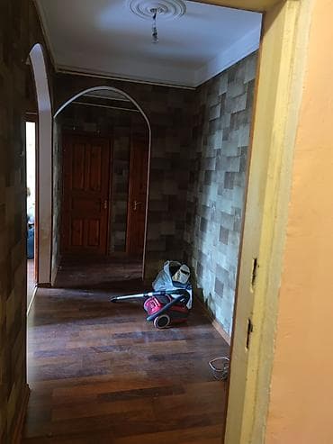 Bakı, Hövsan qəs., 3 otaqlı, Köhnə tikili, m. Əhmədli, 80 kv. m