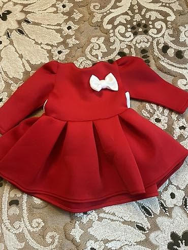 Qız uşaqları üçün qırmızı ziyafət donu - Model: uzunqollu, ətəyi