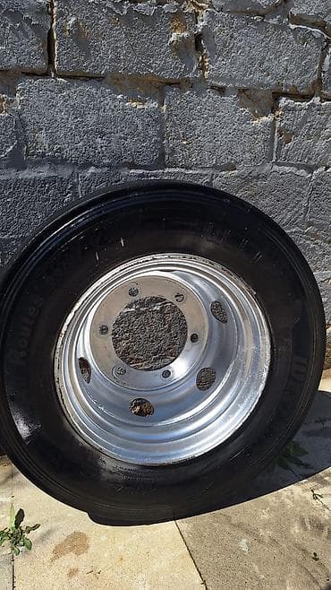 Disk təkər 215 / 75 / R 17.5, 10 Boltlu