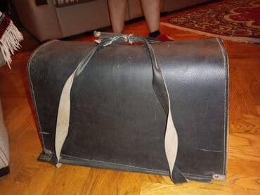 corab toxuyan masin satilir: TƏCİLİ SATILIR Tikiş maşını satılır. İşlək vəziyyətdədir. Ayaq — 2