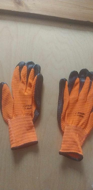 Перчатки: İşçi əlcəkləri
10 ədədi 4 manat — 1