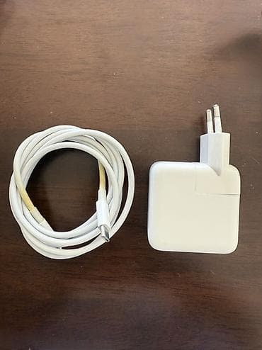 en ucuz apple macbook air: MacBook Air 13” 2018 satılır. Vəziyyəti yaxşıdır, hər şeyi işlək — 9