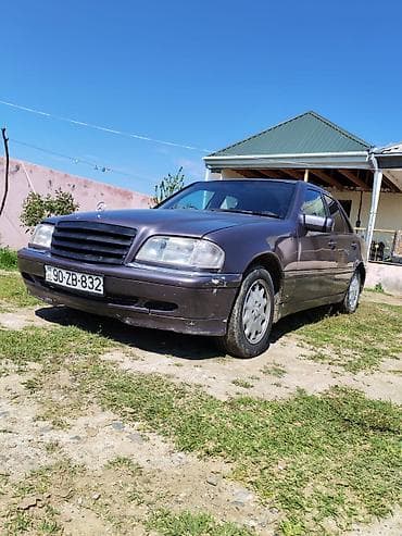 tap az range rover: Mercedes-Benz C 280: 2.8 l | 1995 il Sedan — 4